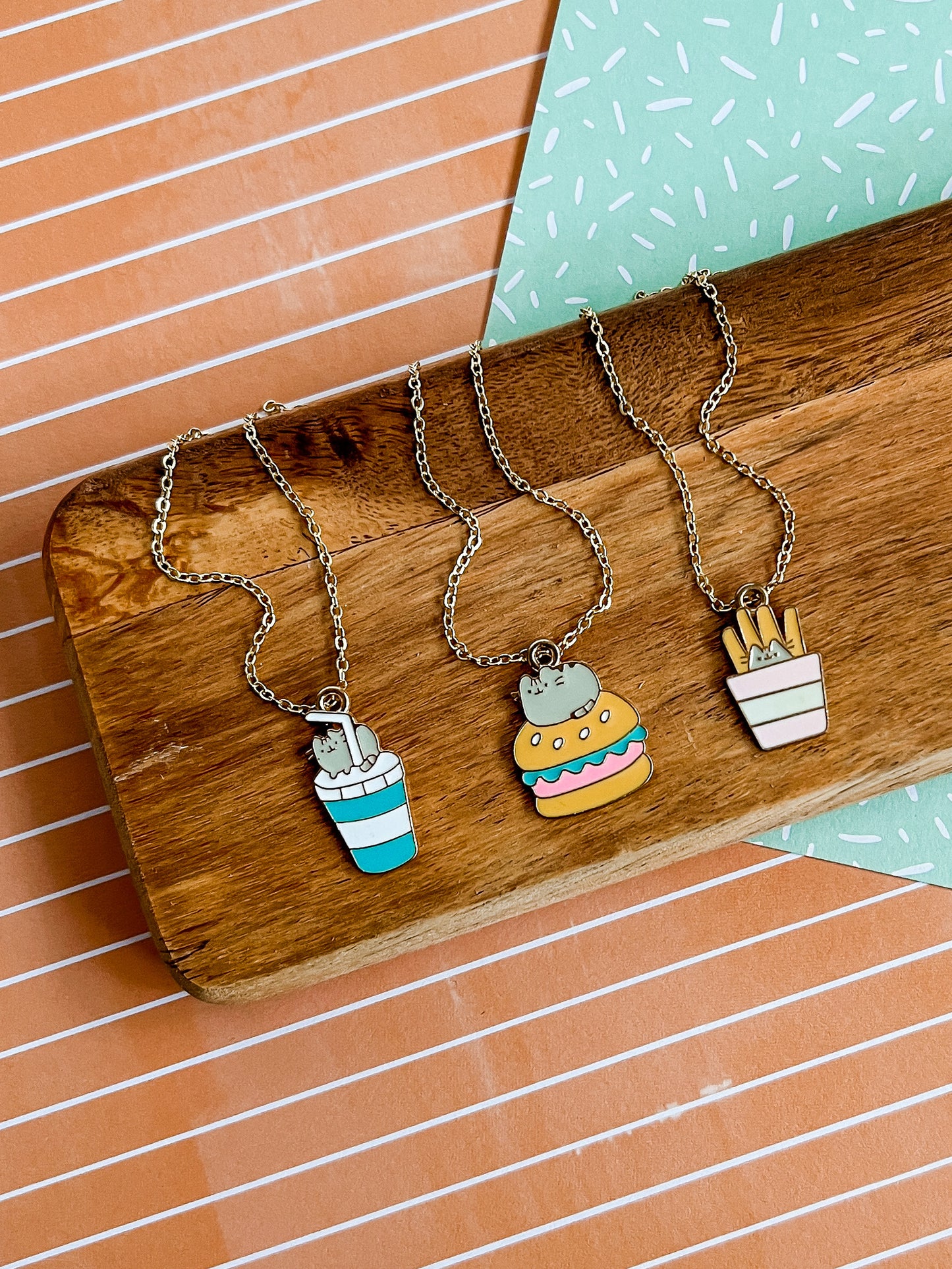 Pusheen Burger Me Necklace and Earrings