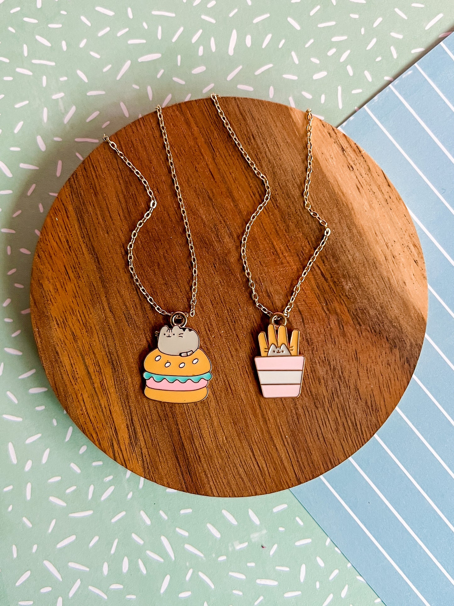 Pusheen Burger Me Necklace and Earrings