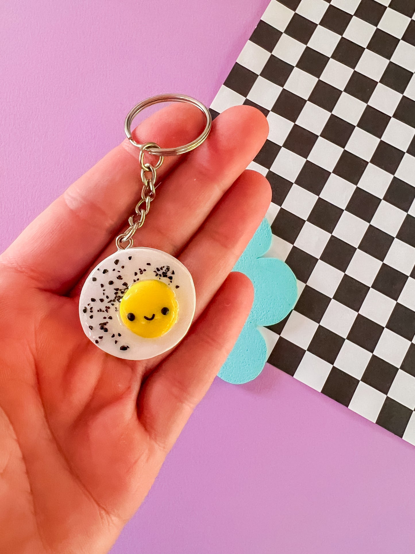Pippi | Egg Keychain