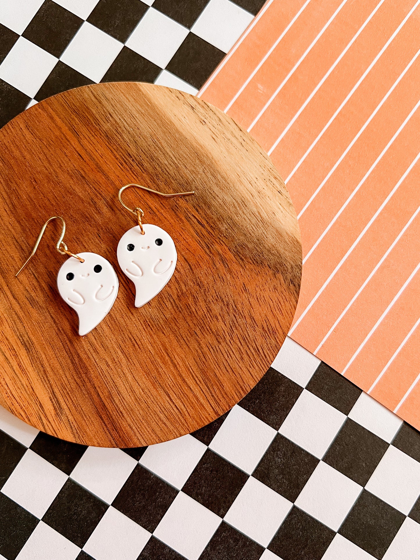 Hugsy  | Clay Earrings